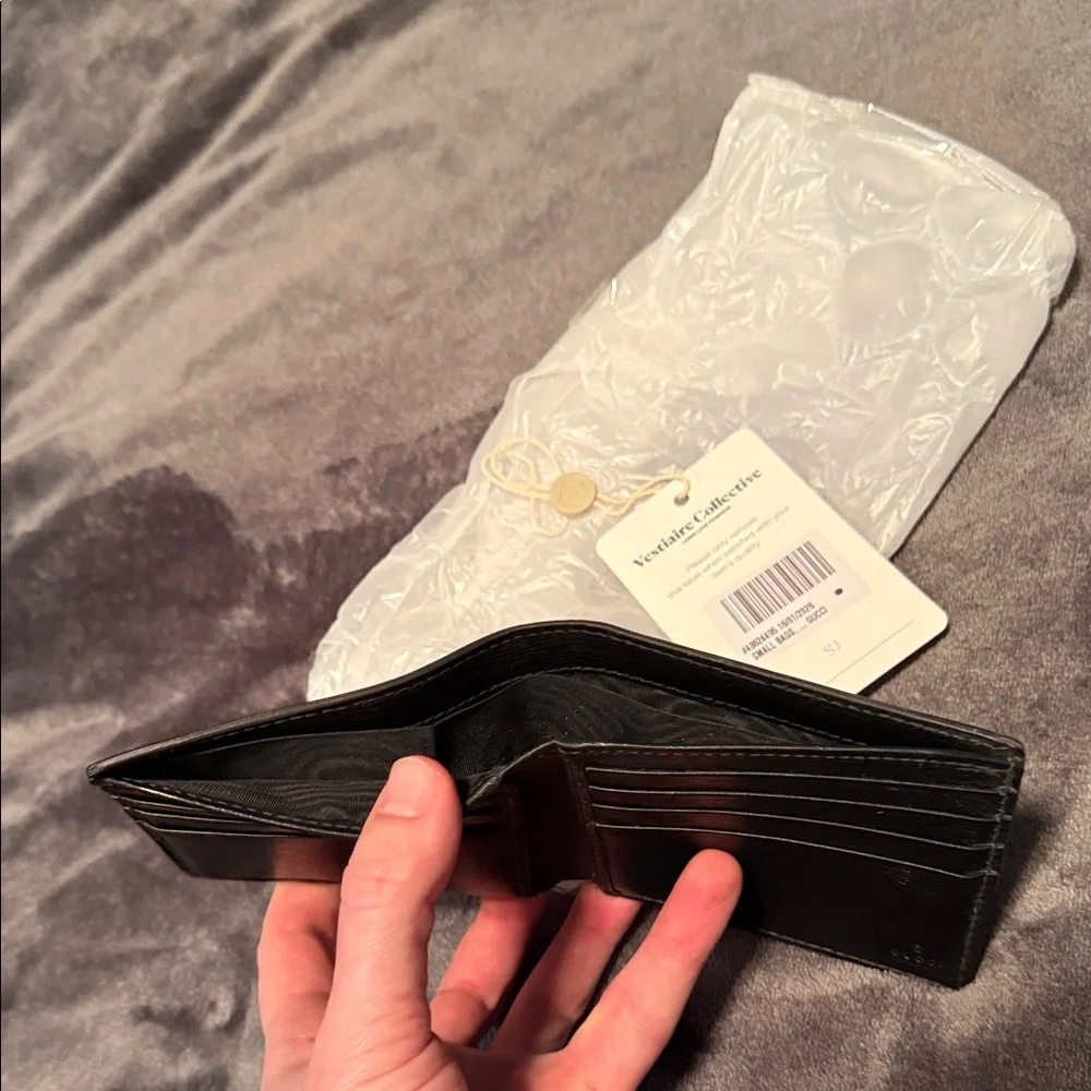 Gucci Black Leather Wallet w/ Kingsnake Motif